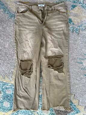 Zenana Outfitters Tan Distressed Straight-Leg Jeans